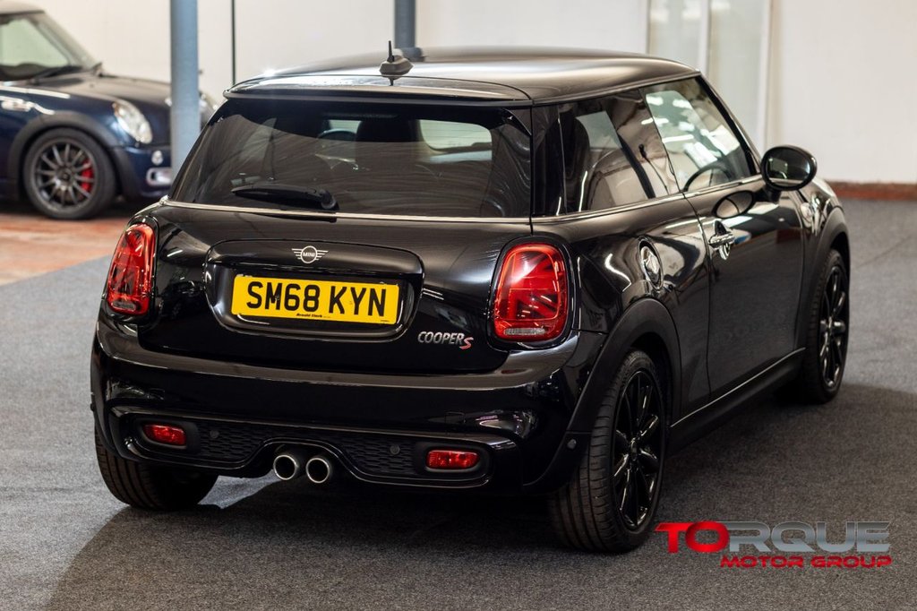 Used MINI Hatch 2018 for sale - 76261321: Photo 9