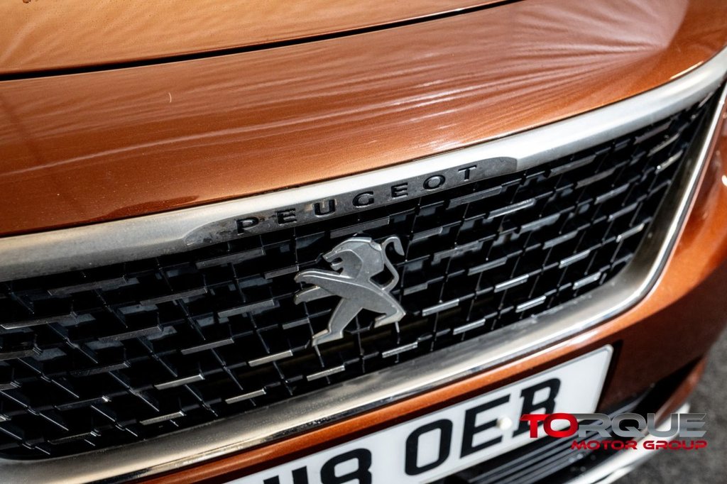 Used Peugeot 3008 2018 for sale - 77096369: Photo 14