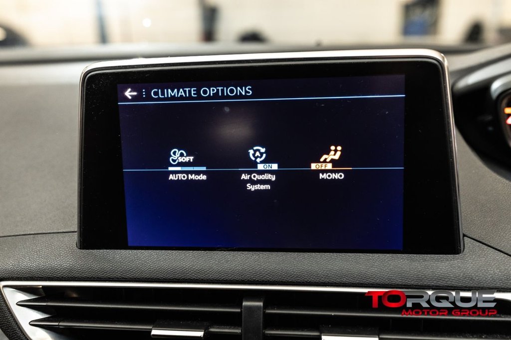 Used Peugeot 3008 2018 for sale - 77096369: Photo 31