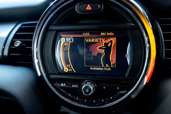 Used MINI Hatch 2015 for sale - 75128561: Photo 37
