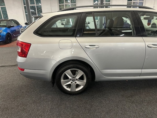 Used Skoda Octavia 2016 for sale - 76228937: Photo 19