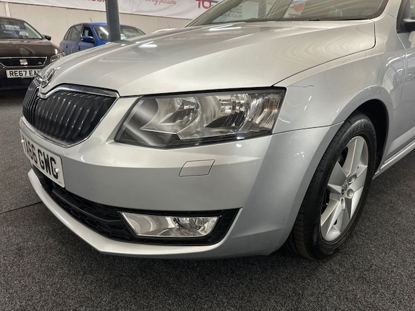 Used Skoda Octavia 2016 for sale - 76228937: Photo 4