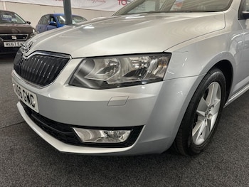 Used Skoda Octavia 2016 for sale - 76228937: Photo 4