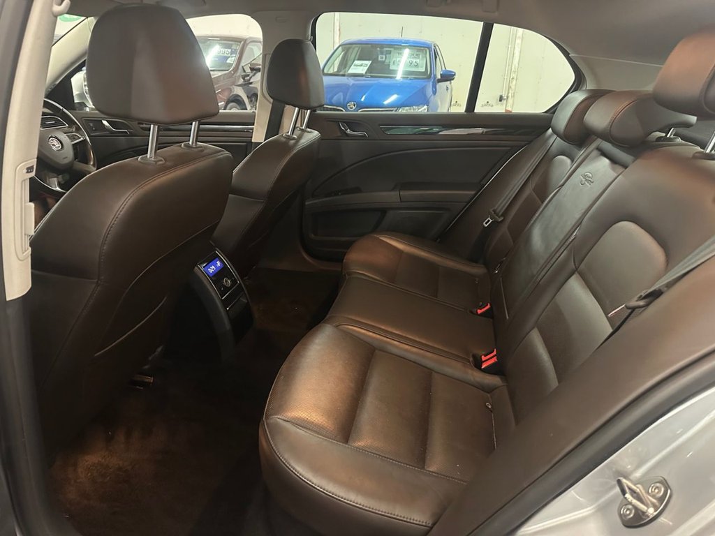 Used Skoda Superb 2015 for sale - 76368177: Photo 13