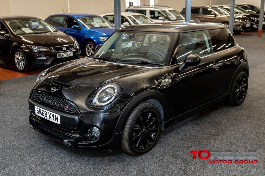 Used MINI Hatch 2018 for sale - 77693368: Photo 13