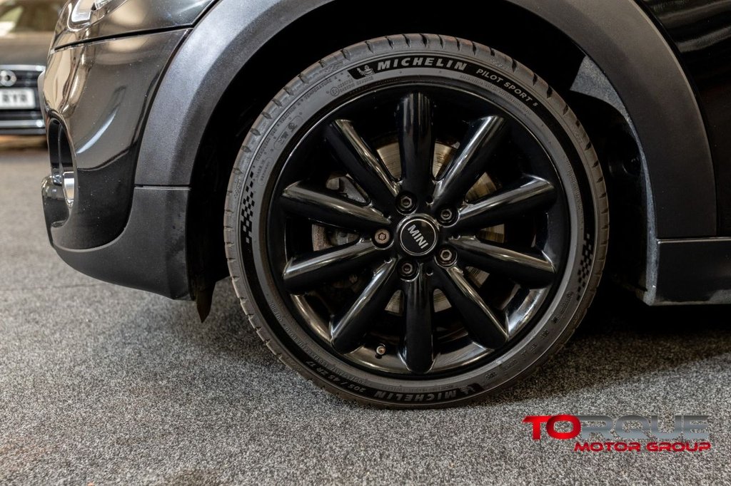 Used MINI Hatch 2018 for sale - 77693368: Photo 16