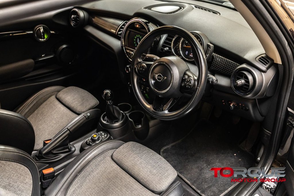 Used MINI Hatch 2018 for sale - 77693368: Photo 45