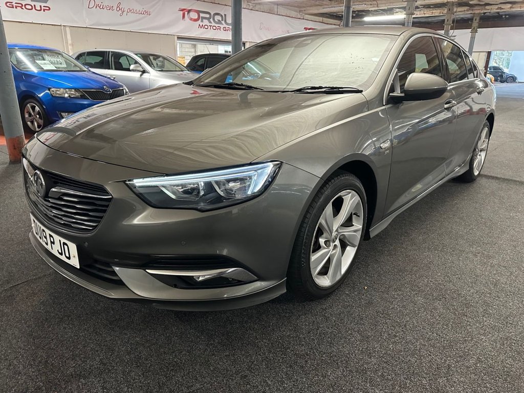 Used Vauxhall Insignia 2019 for sale - 76496752: Photo 2