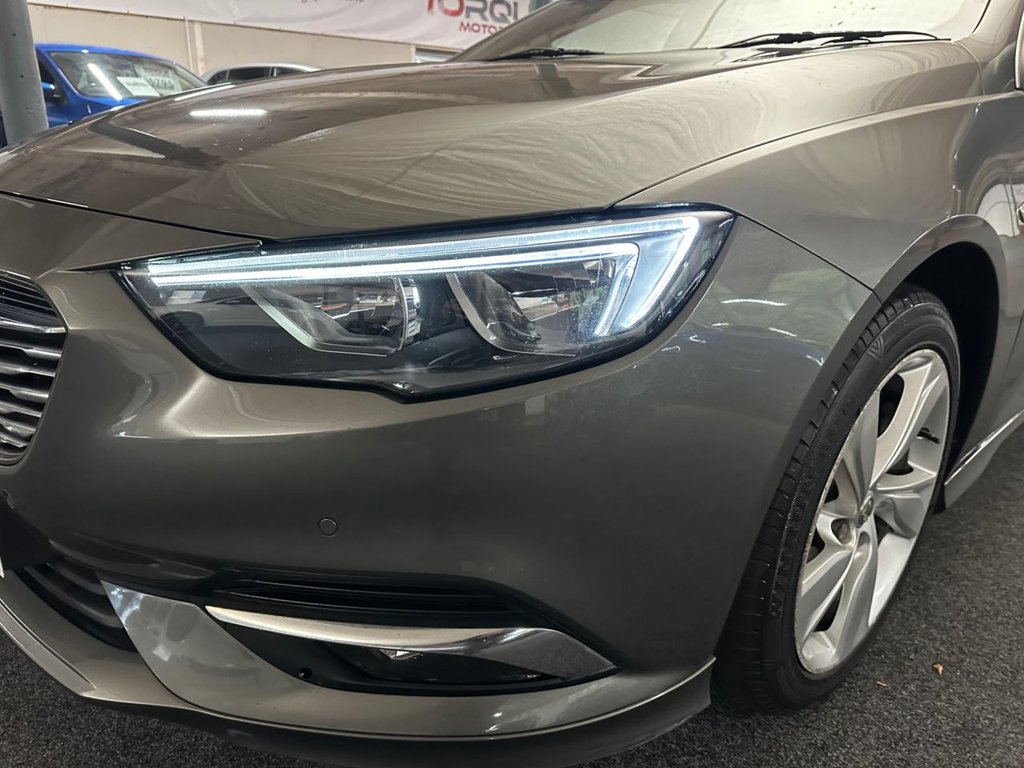 Used Vauxhall Insignia 2019 for sale - 76496752: Photo 5