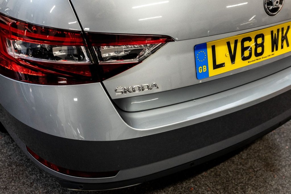Used Skoda Superb 2019 for sale - 77341625: Photo 10