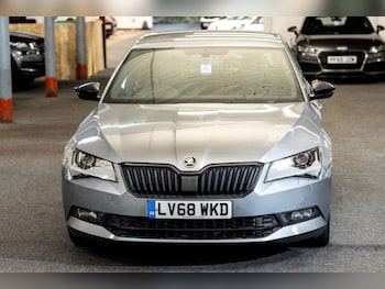 Used Skoda Superb 2019 for sale - 77341625: Photo