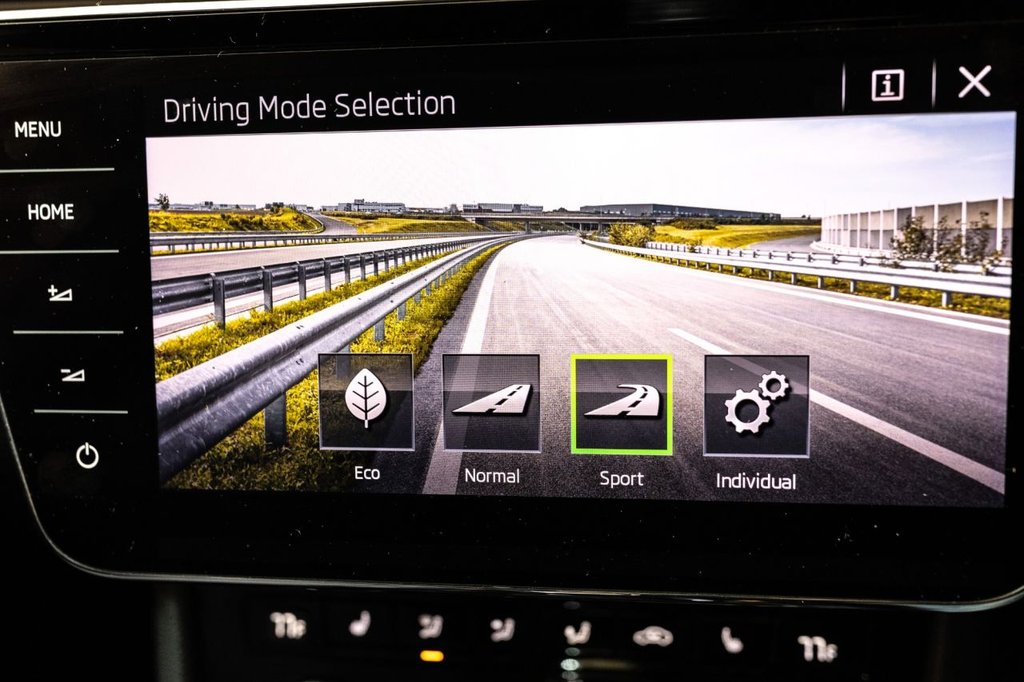 Used Skoda Superb 2019 for sale - 77341625: Photo 31