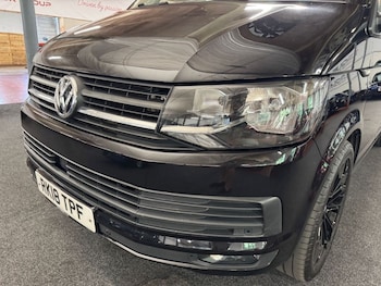 Used Volkswagen Transporter 2018 for sale - 79027044: Photo