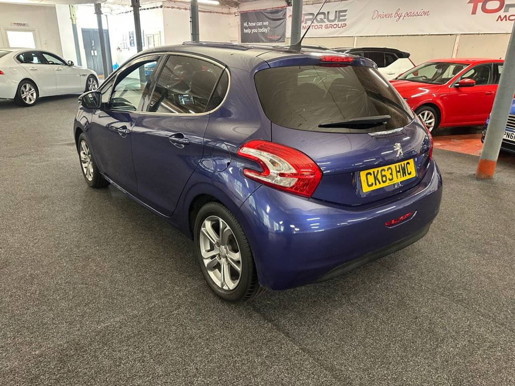 Used Peugeot 208 2013 for sale - 78068813: Photo 12