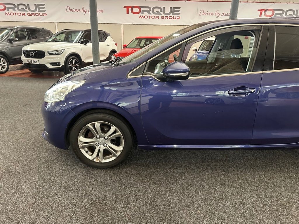 Used Peugeot 208 2013 for sale - 78068813: Photo 6