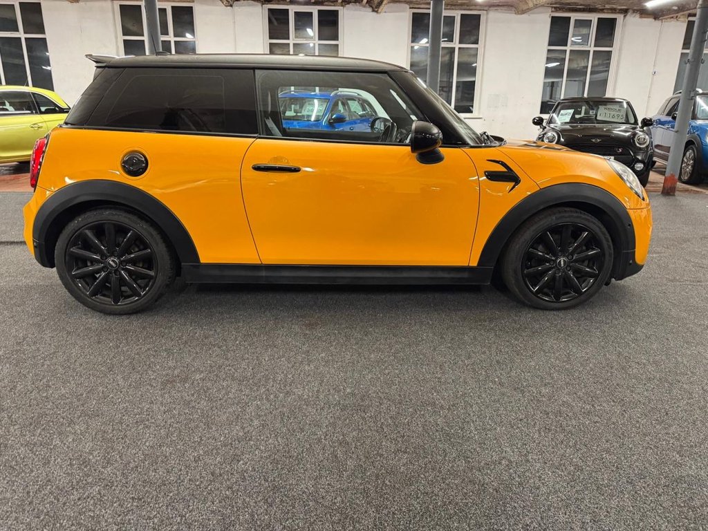 Used MINI Hatch 2014 for sale - 76459329: Photo 14
