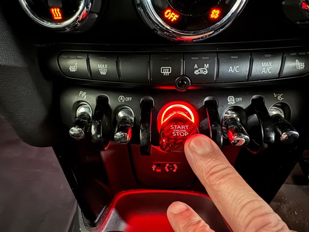 Used MINI Hatch 2014 for sale - 76459329: Photo 19