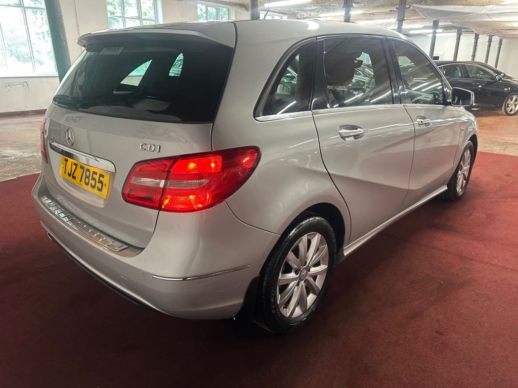 Used Mercedes-Benz B Class 2012 for sale - 77401361: Photo 14