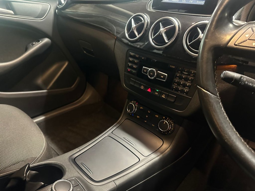 Used Mercedes-Benz B Class 2012 for sale - 77401361: Photo 19