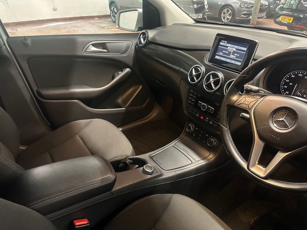 Used Mercedes-Benz B Class 2012 for sale - 77401361: Photo 26