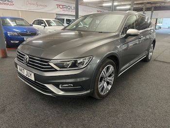Volkswagen - Passat