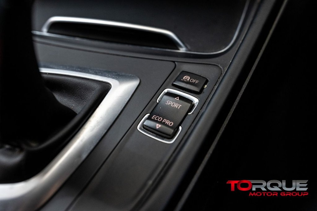 Used BMW 3 Series 2017 for sale - 77027041: Photo 37