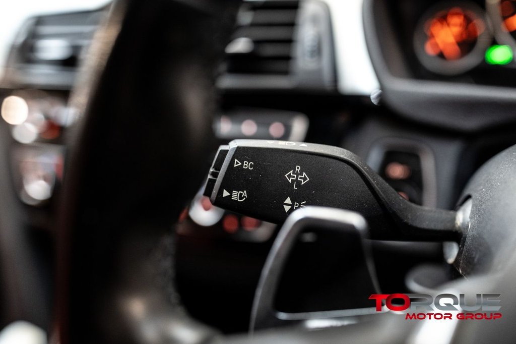 Used BMW 3 Series 2017 for sale - 77027041: Photo 43