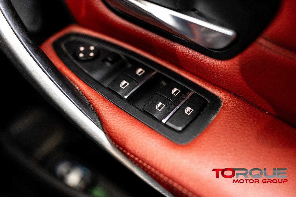 Used BMW 3 Series 2017 for sale - 77027041: Photo 46