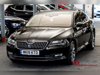 Used Skoda Superb 2019 for sale - 79423051: Photo