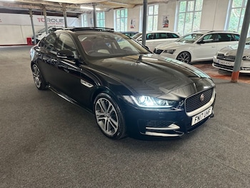 Used Jaguar XE 2017 for sale - 77810010: Photo