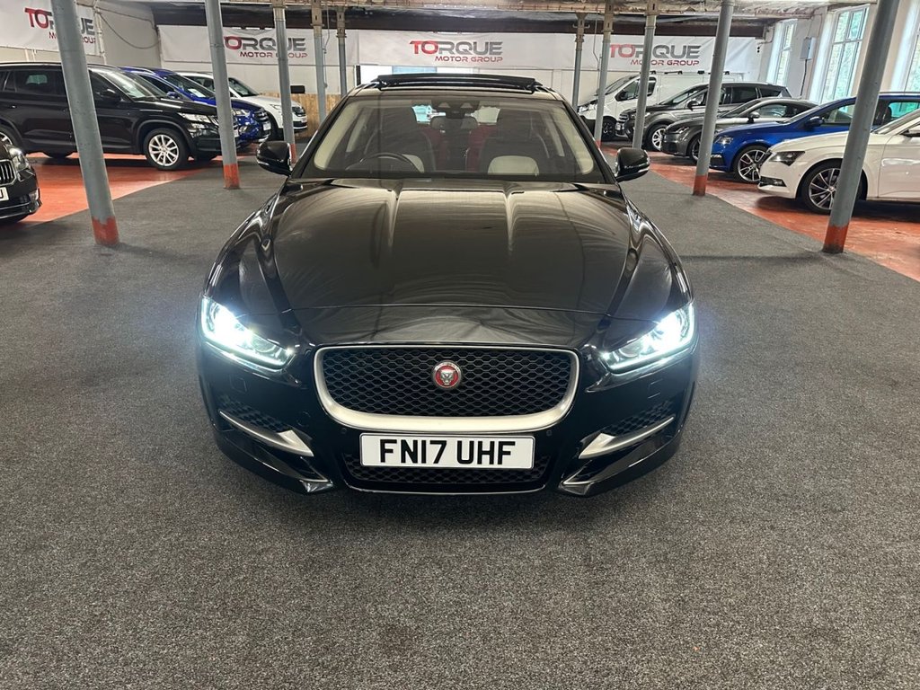 Used Jaguar XE 2017 for sale - 77810010: Photo 4