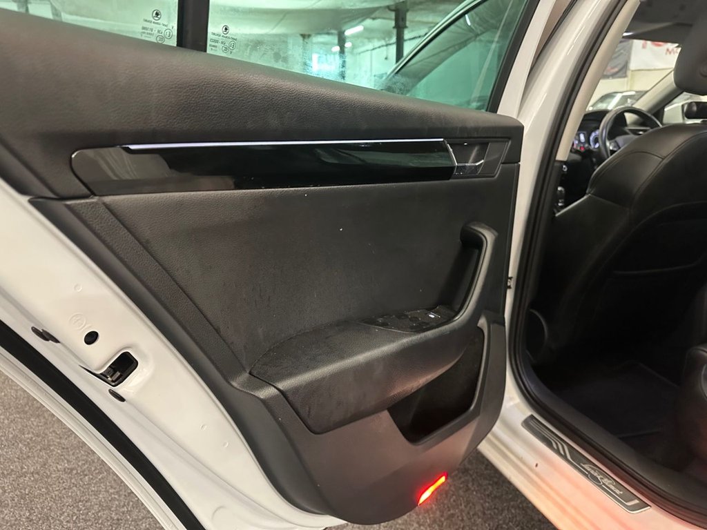 Used Skoda Superb 2017 for sale - 76909984: Photo 20