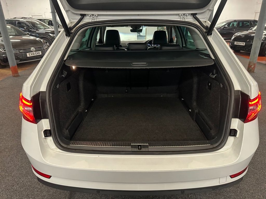 Used Skoda Superb 2017 for sale - 76909984: Photo 24