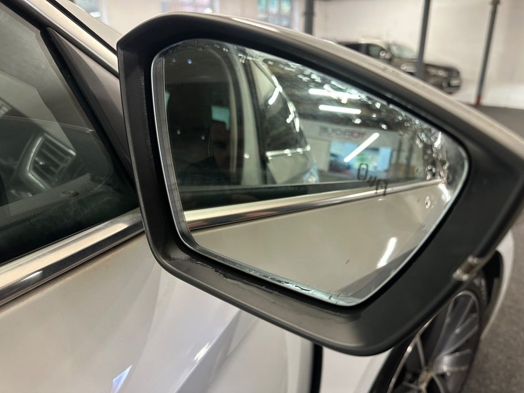 Used Skoda Superb 2017 for sale - 76909984: Photo 38