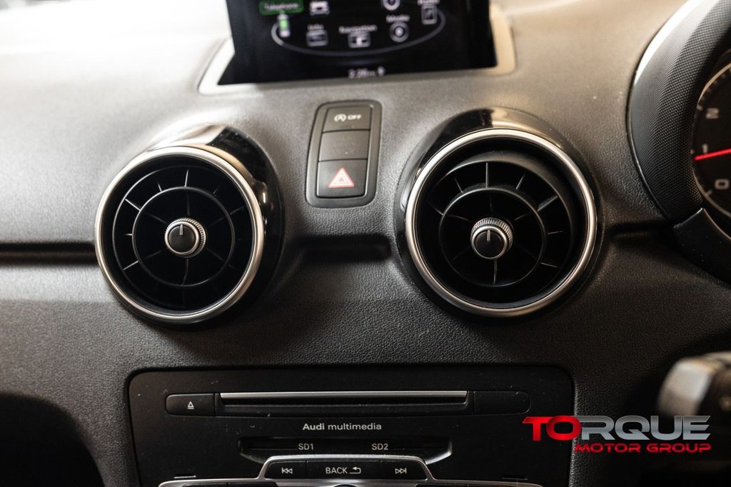 Used Audi A1 2015 for sale - 76536103: Photo 25