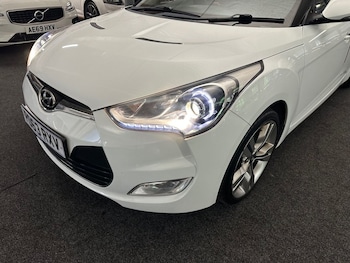 Used Hyundai Veloster 2013 for sale - 78780950: Photo