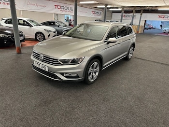 Used Volkswagen Passat 2016 for sale - 77341474: Photo