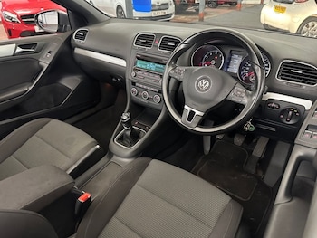 Used Volkswagen Golf 2014 for sale - 77212529: Photo