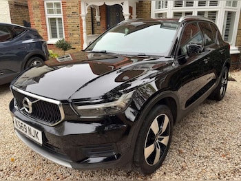 Volvo - XC40