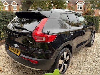 Used Volvo XC40 2019 for sale - 76783909: Photo