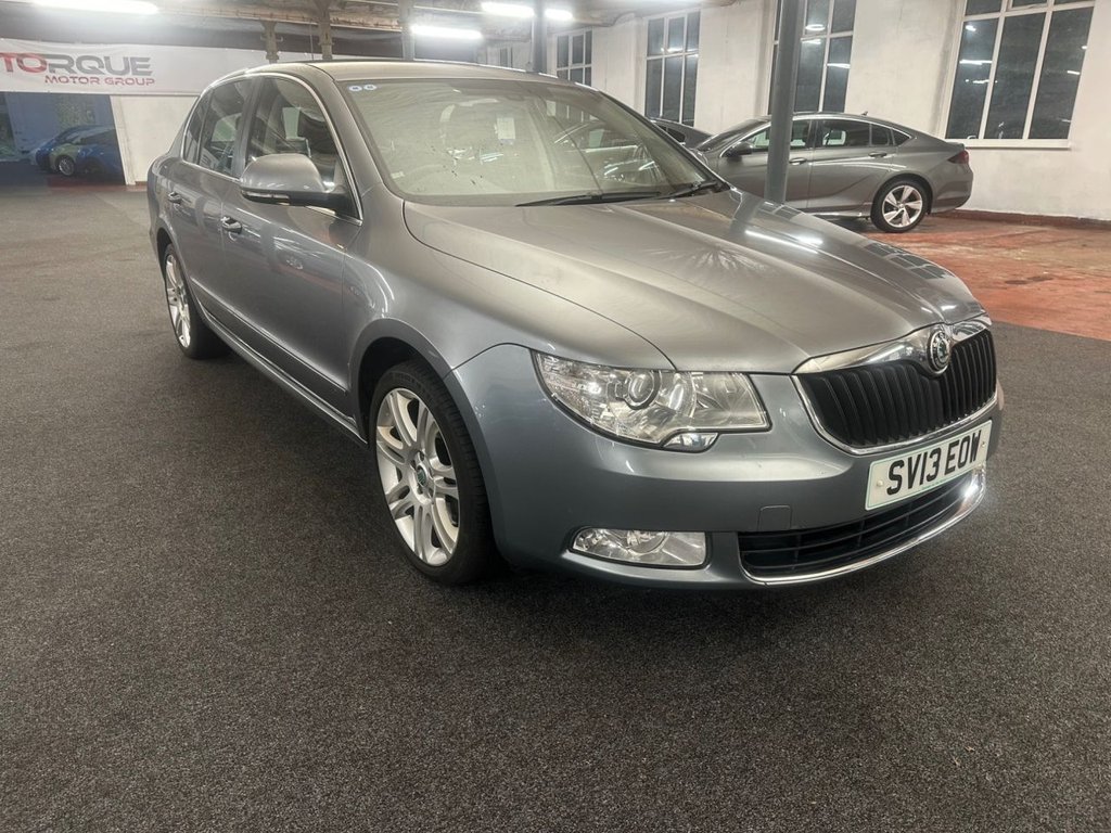 Used Skoda Superb 2013 for sale - 76751429: Photo 2