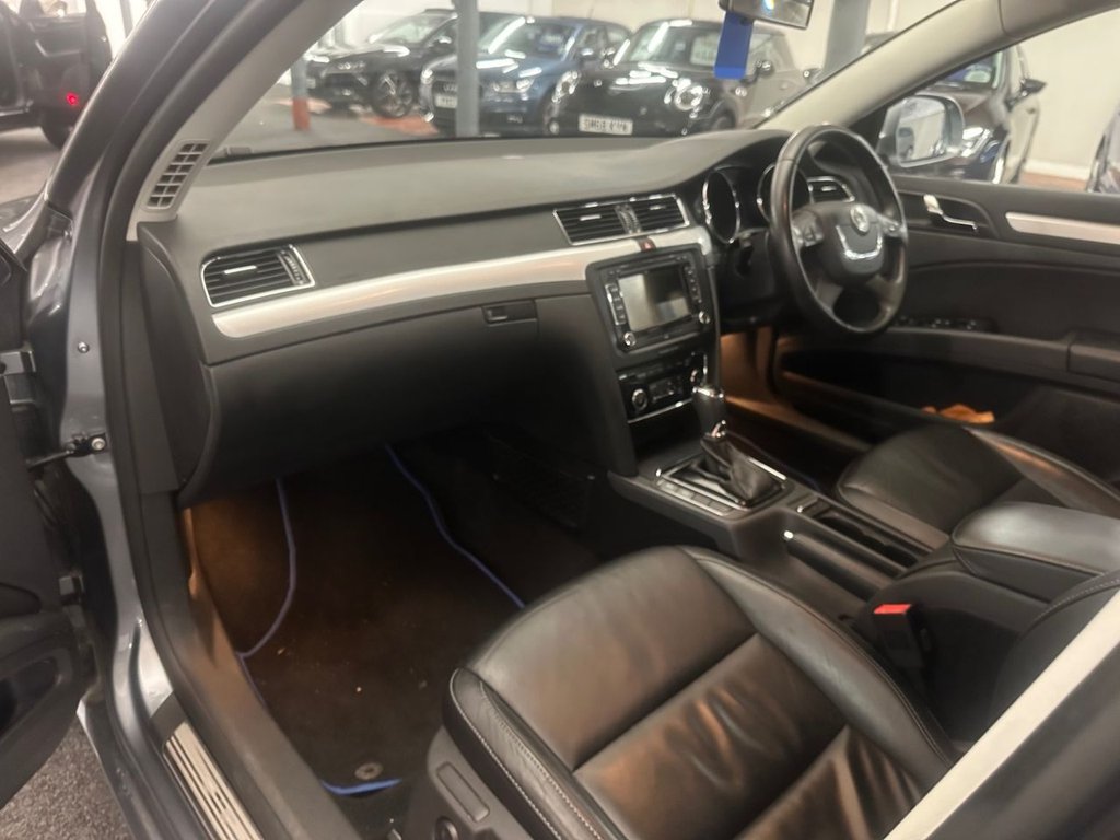 Used Skoda Superb 2013 for sale - 76751429: Photo 9