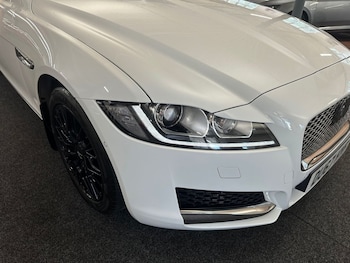 Used Jaguar XF 2017 for sale - 78240742: Photo