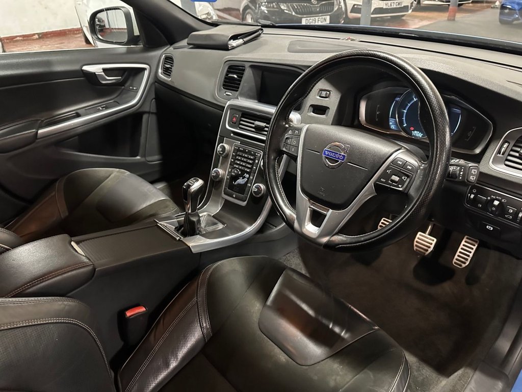 Used Volvo V60 2014 for sale - 77302311: Photo 19