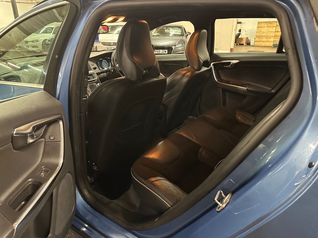 Used Volvo V60 2014 for sale - 77302311: Photo 8