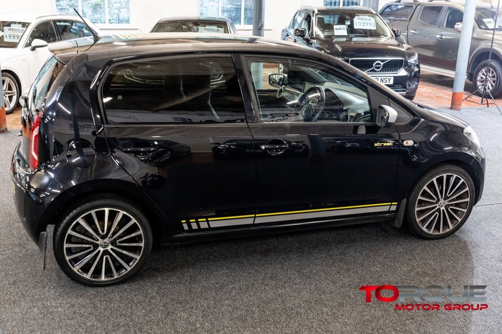 Used Volkswagen up! 2015 for sale - 77341608: Photo 20