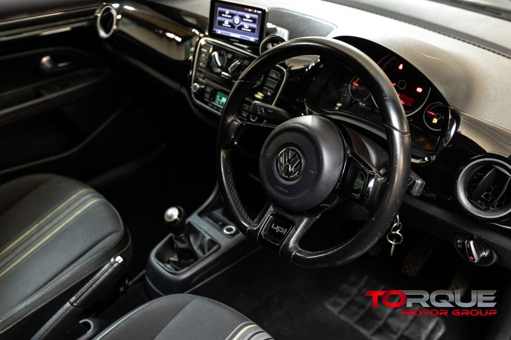 Used Volkswagen up! 2015 for sale - 77341608: Photo 36