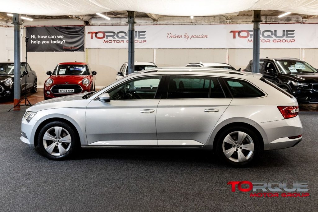 Used Skoda Superb 2016 for sale - 76973817: Photo 12