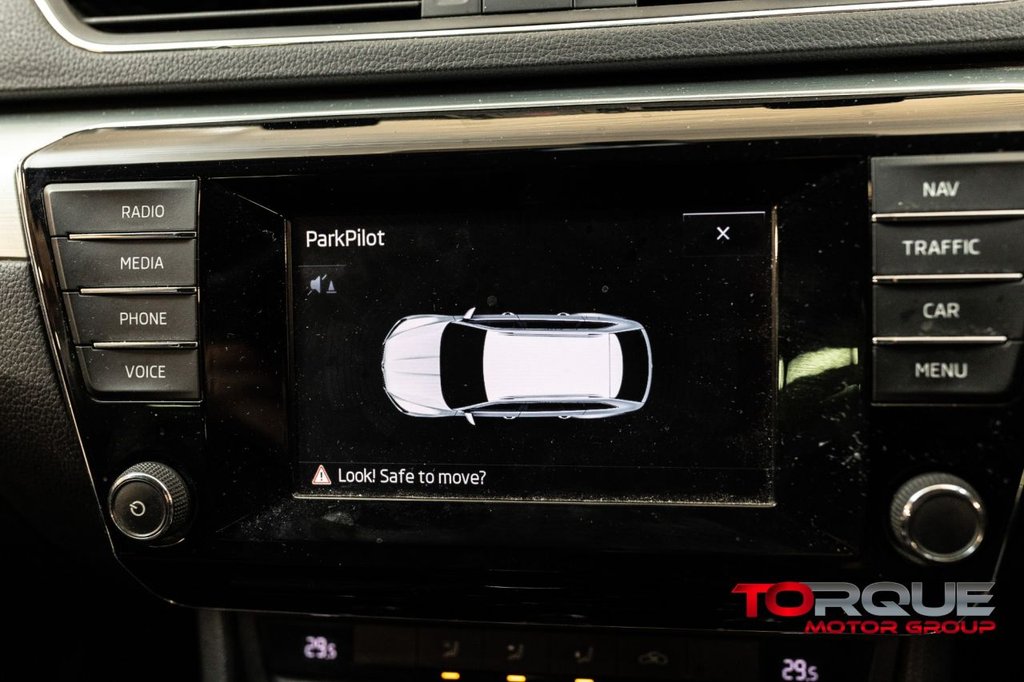 Used Skoda Superb 2016 for sale - 76973817: Photo 31