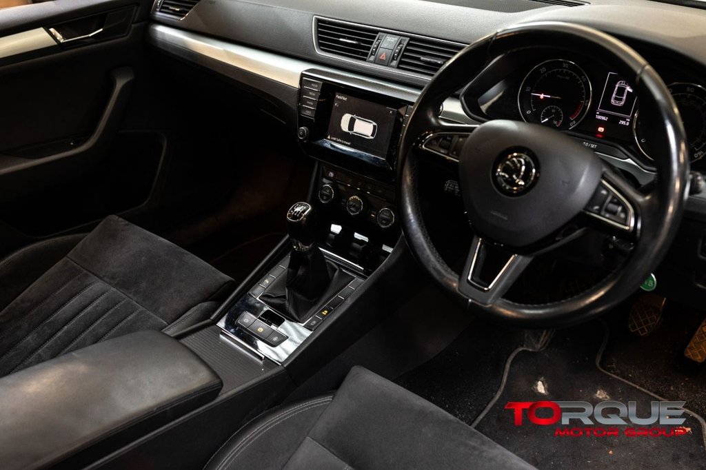 Used Skoda Superb 2016 for sale - 76973817: Photo 44